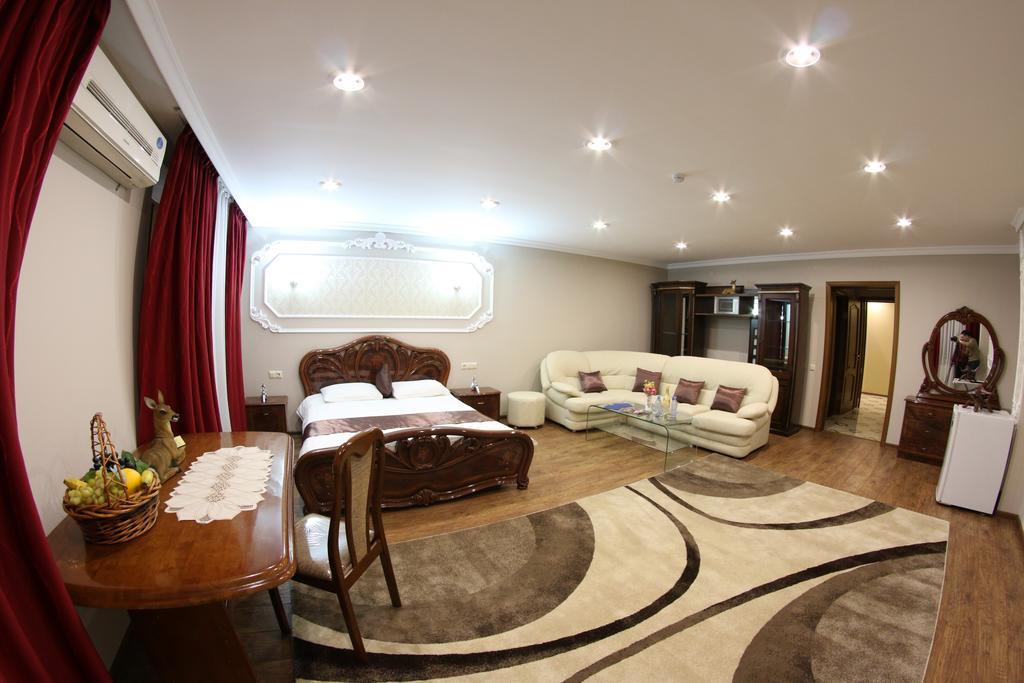 Sky Luxe Hotel อัสตานา ภายนอก รูปภาพ