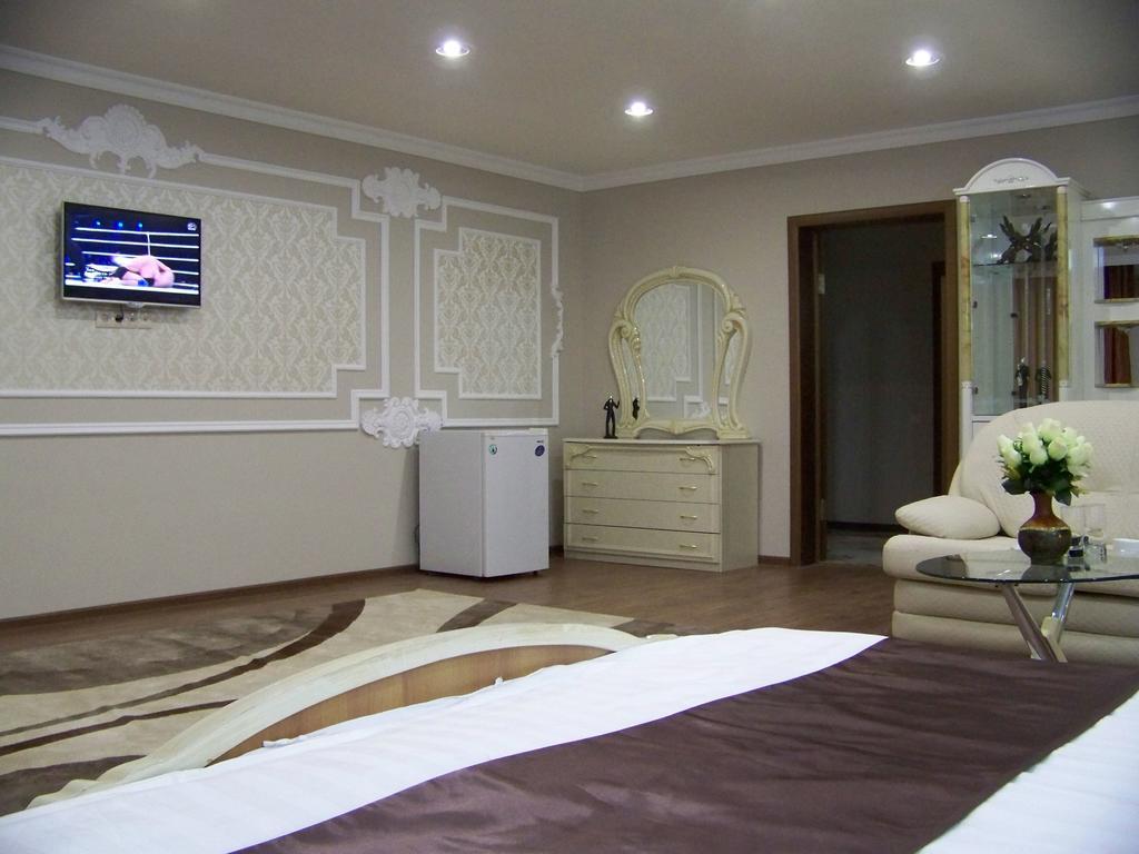 Sky Luxe Hotel อัสตานา ภายนอก รูปภาพ
